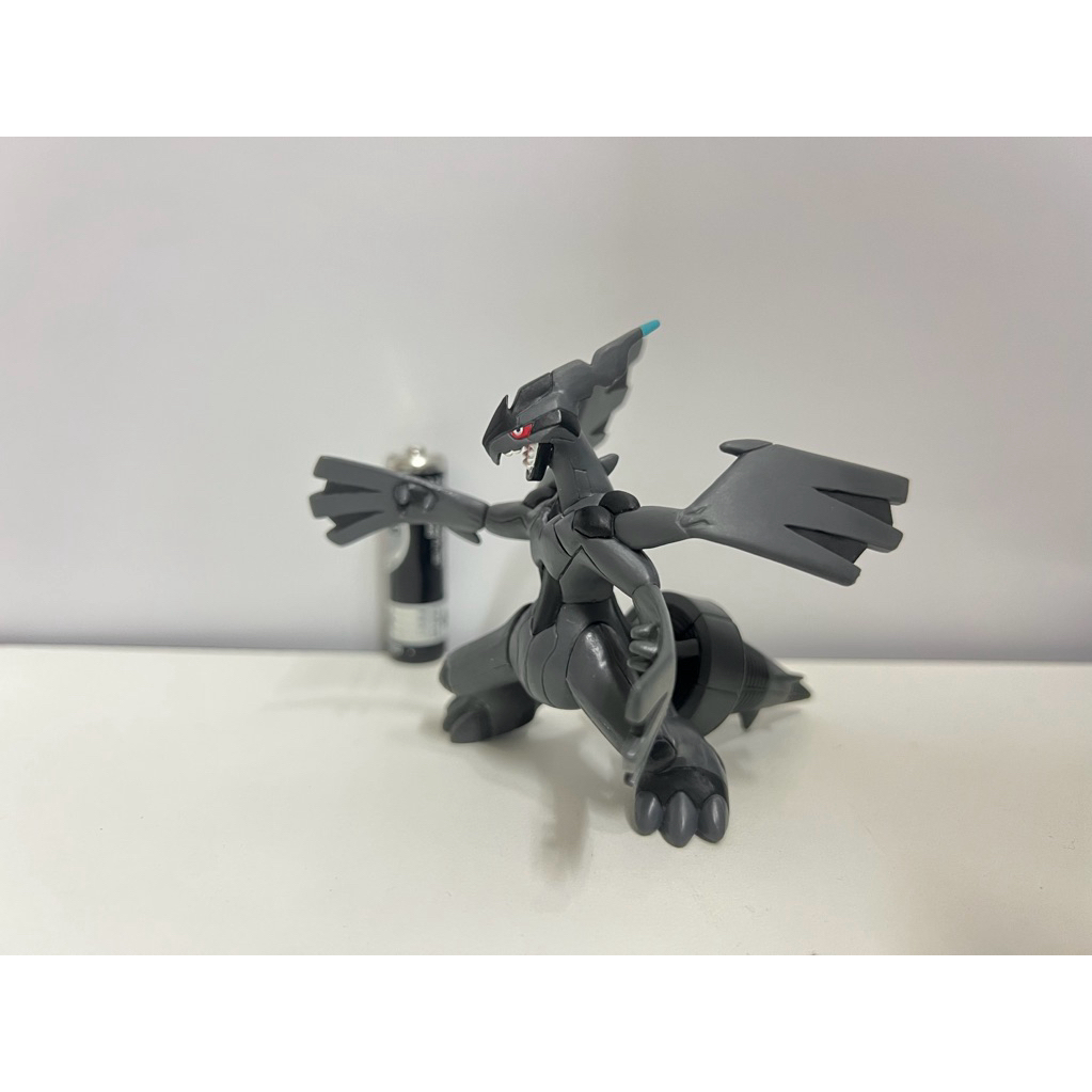 Pokemon Zekrom Tomy แท้มีปั้ม