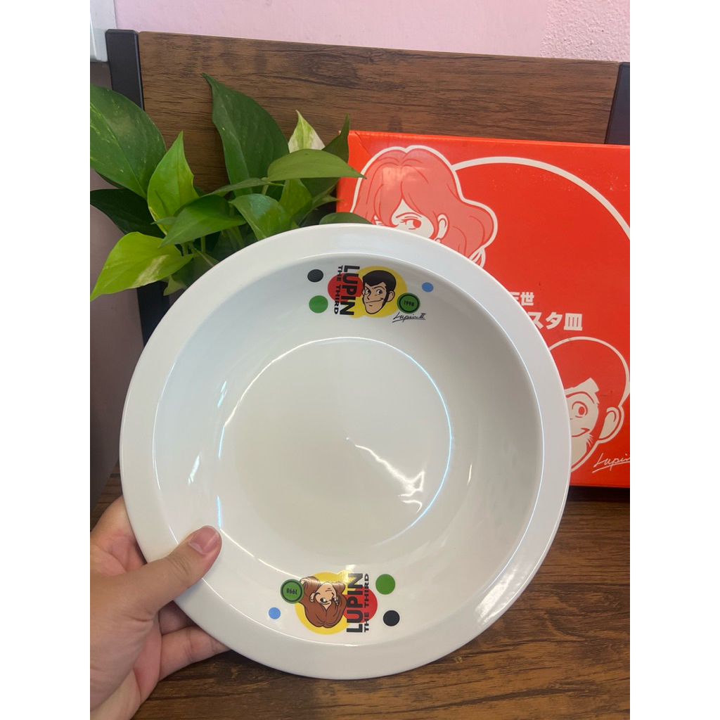 จานขอบม้วนก้นลึก LUPIN III ปี 1998 กล่องส้ม ขนาด 9.5x1.5” (LP05501)