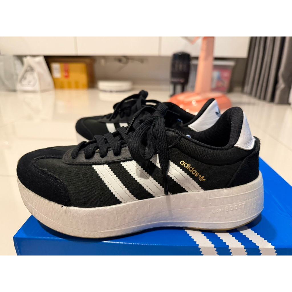 ส่งต่อ฿฿ รองเท้า adidas city RNR size 5.5uk