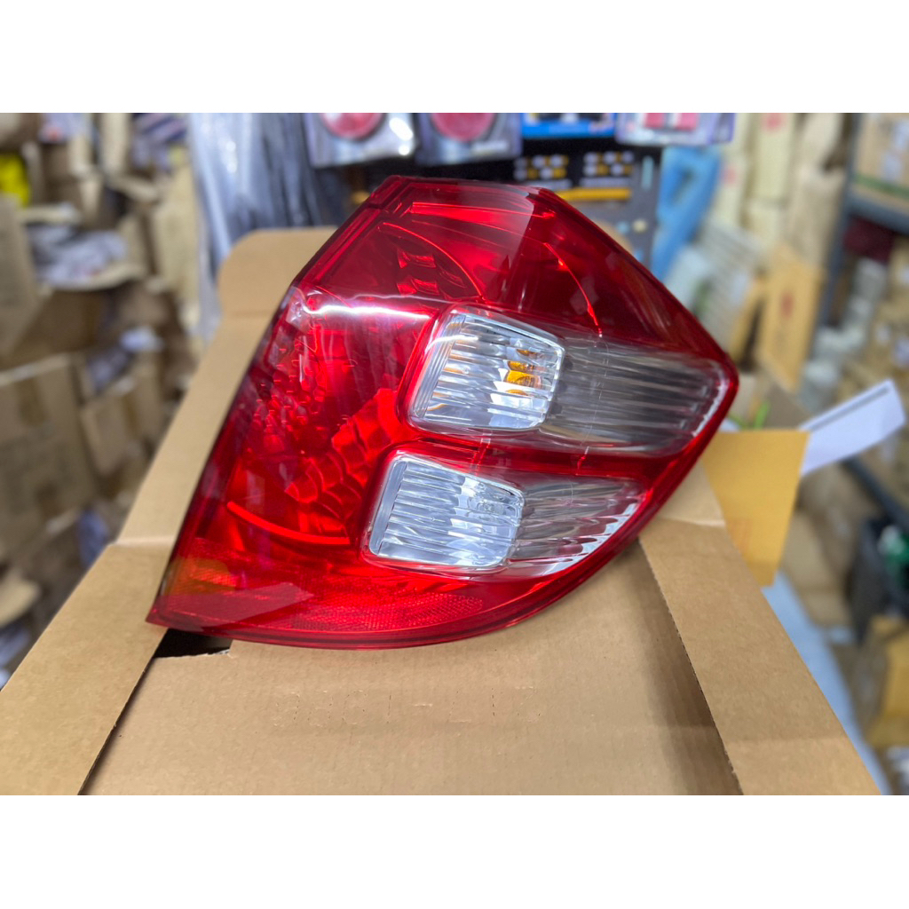 (DEPO)ไฟท้าย HONDA JAZZ GE 2008 2009 2010 ราคาต่อข้าง