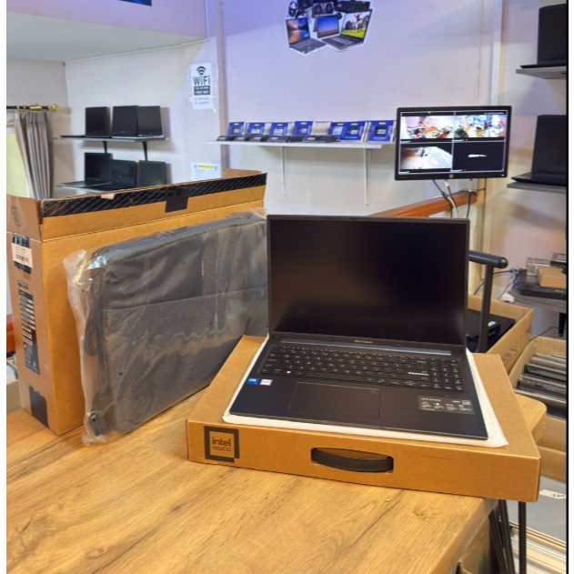 ASUS VivoBook 16X X1605VA