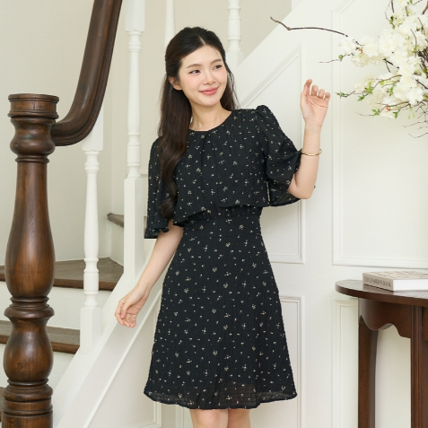Camellia Dress (Black) เดรสมีปก เดรสสองชั้น เดรสคลุมแขน pixie