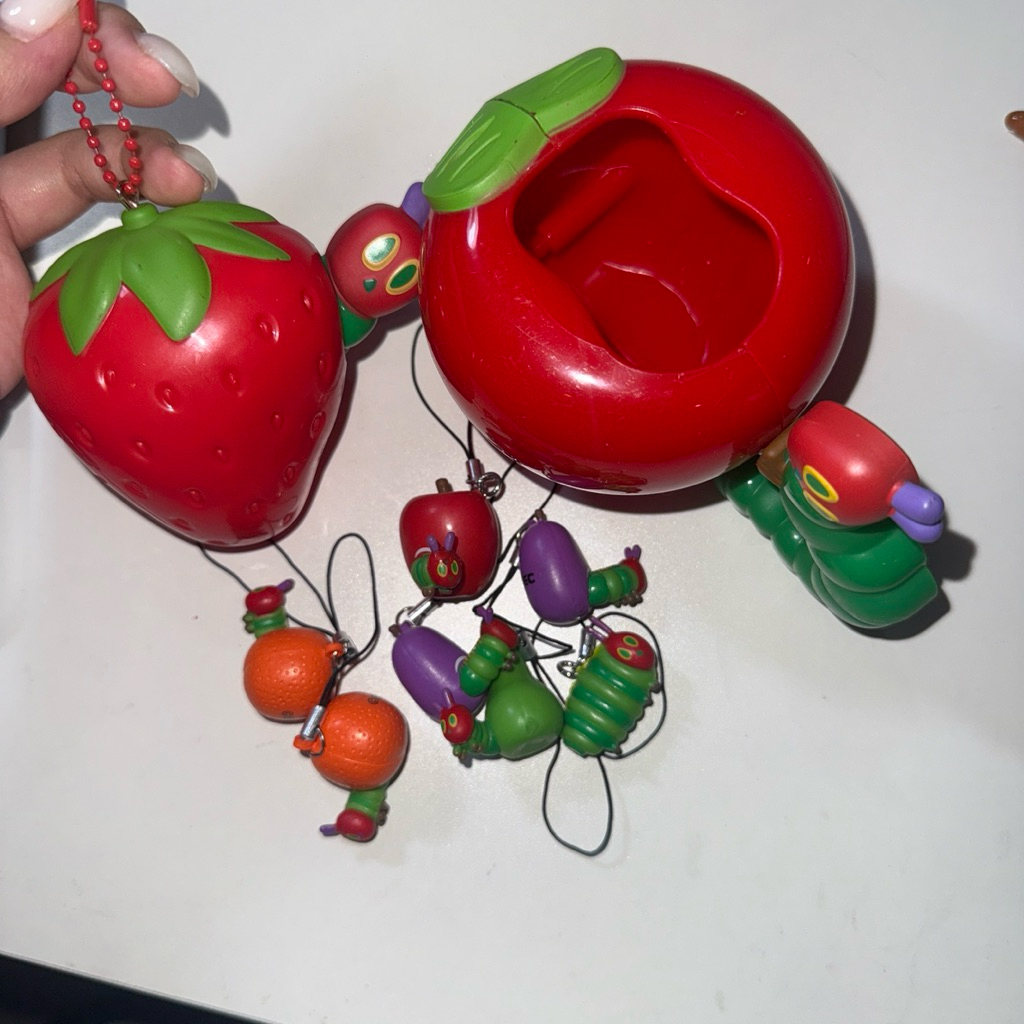 update06/03 พวงกุญแจ ห้อยโทรศัพท์ แก้ว ตุ๊กตา Eric Carle หนอนอีริค หนอนเอริค หนอนจอมหิว มือ2