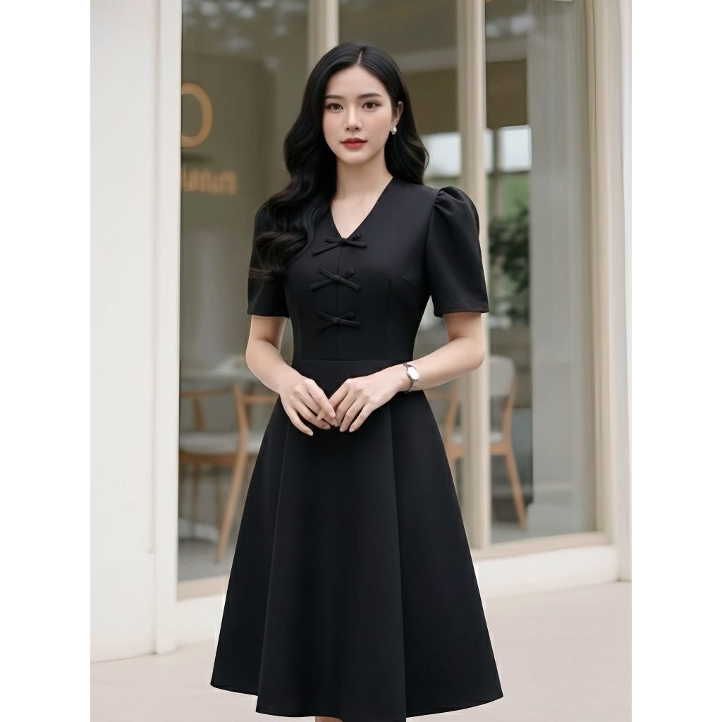 Thealner-AN984 (เดรสคอวีแขนสั้นแต่งโบว์)