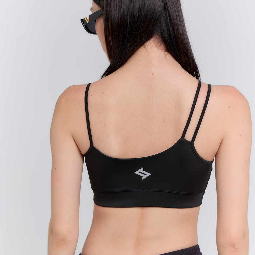 UNBOUND ASYNC LINE STRAP SPORT BRA > BLACK สปอร์ตบราสีดำ — صورة 7