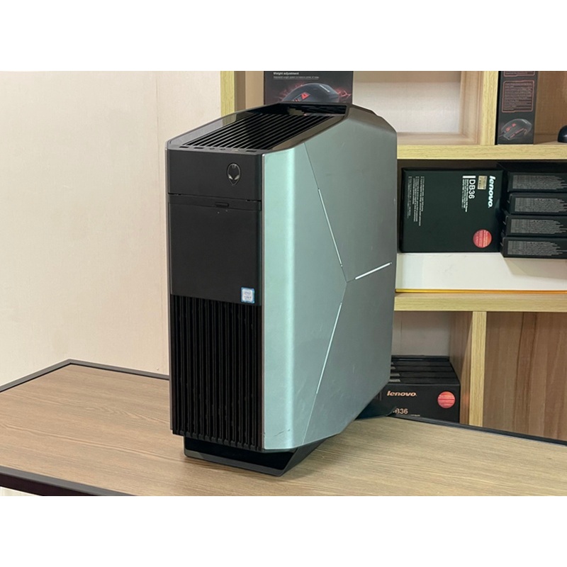 Dell Alienware Aurora R8 i9-9900K SSD M2 1TB+HD1TB RAM32GB Nvidia RTX 2080Ti(11GB DDR6)