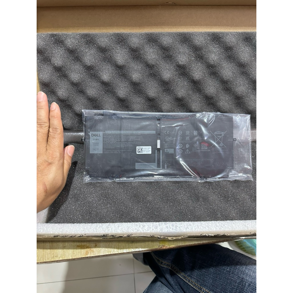 battery dell 51wh type 52TWH 7.6V