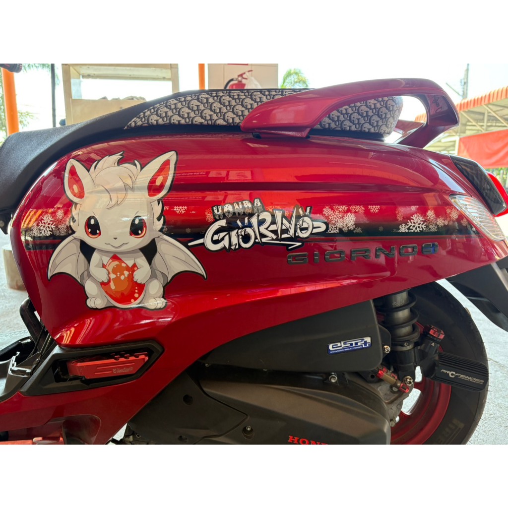 สติ๊กเกอร์ติดรถ Giorno ลายมังกร 8 สี (ติดกับรถได้ทุกสี) PVC Fuhshuen (ฟู่ซุ่น) ทนแดด ทนฝน สีสันสดใส