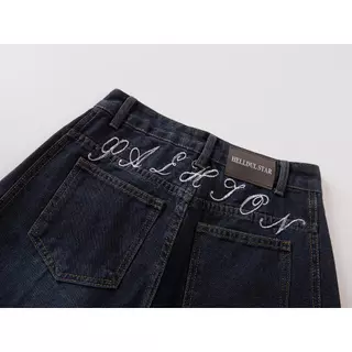 HELLDUL 9936 ส่งจากไทย มีปลายทาง กางเกงยีนส์ ปักด้านหลัง สีเข้ม รุ่นใหม่ ขากระบอกกลาง ออกใหญ่นิดๆ