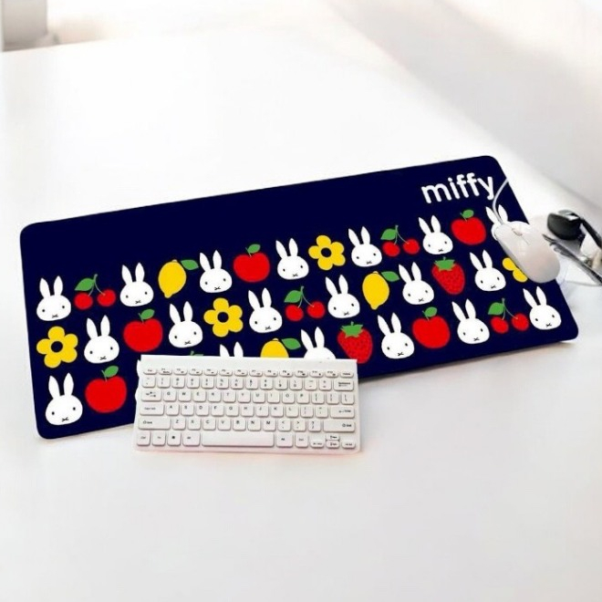 MIFFY C แผ่นรอง คีย์บอร์ด รองคีย์บอร์ด keyboard ลาย กระต่ายมิฟฟี่  งานสวยดี ขนาด30 x70cm แผ่นหนานุ่ม มียางกันลื่นด้านใต้