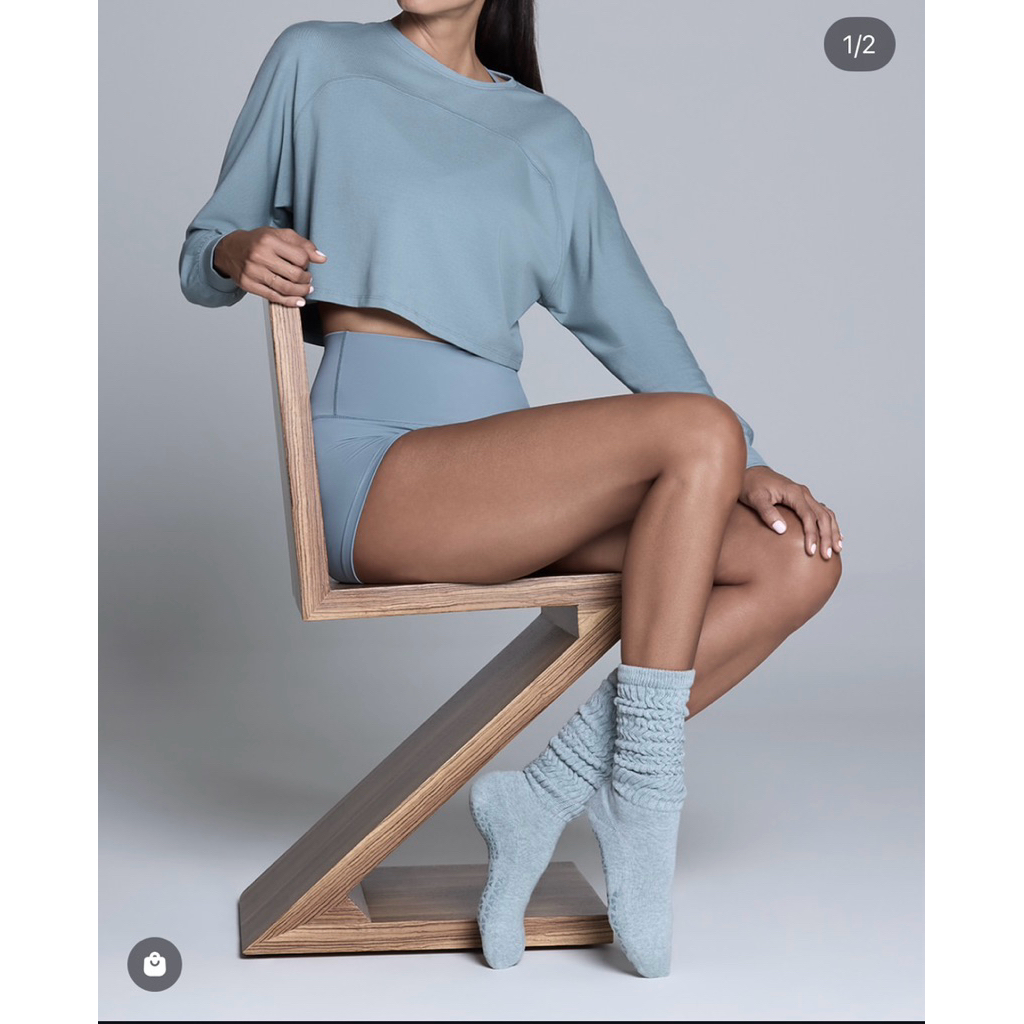 XS S M ⚠️no tag tavi noir crew socks gray