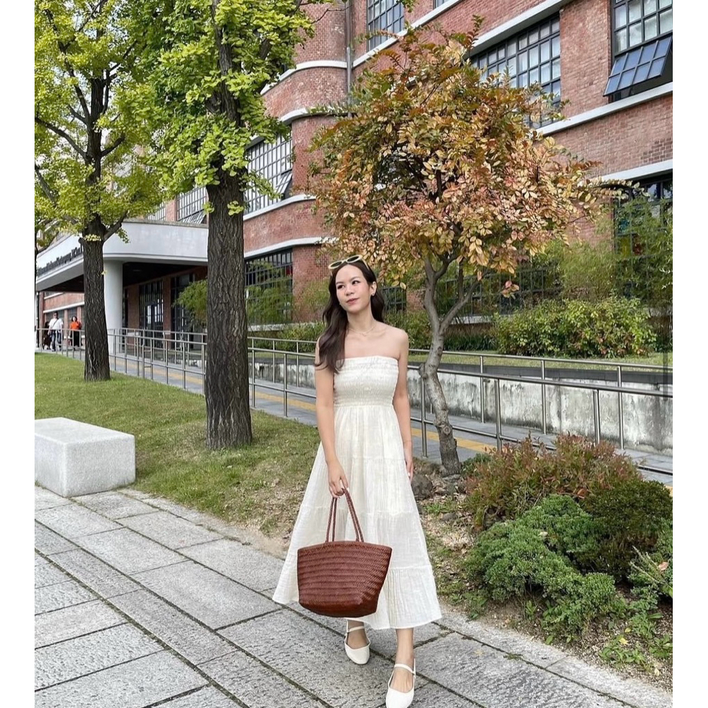 ส่งต่อเดรส Janunstudio Sumlee dress สี cottage cheese