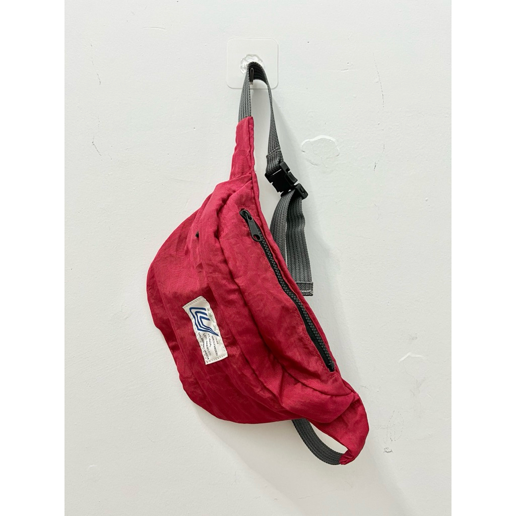 กระเป๋า UCLA. กระเป๋าคาดเอว คาดอก