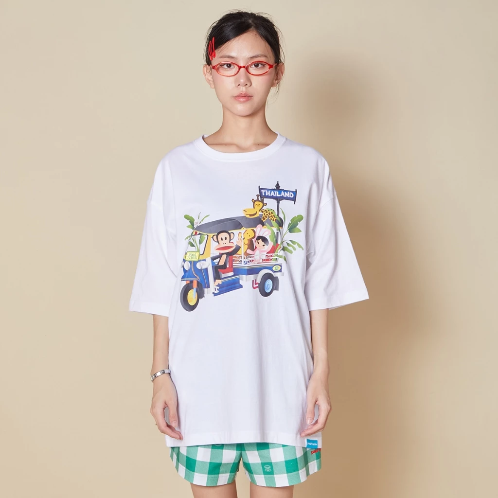 [Online Exclusive] PAUL FRANK เสื้อยืดใส่ได้ทั้งผู้ชายและผู้หญิง PF TUK TUK W FRIENDS TEE