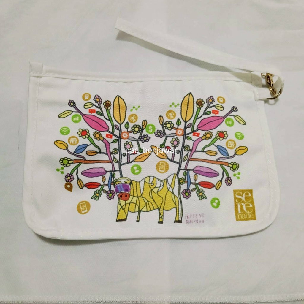 กระเป๋าพรีเมี่ยม ขนาด 20*14 cm