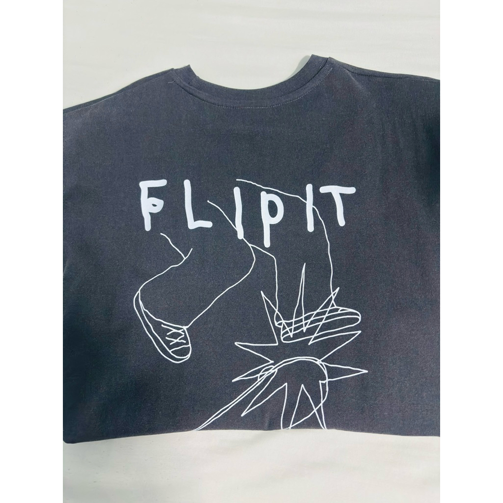 เสื้อศิลปินkickflipของใหม่