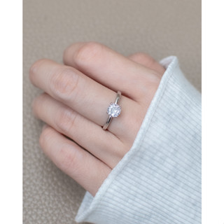 แหวนเงินแท้ 925 ฝังเพชรสวิส (CZ) LJR07 Lovejewelry