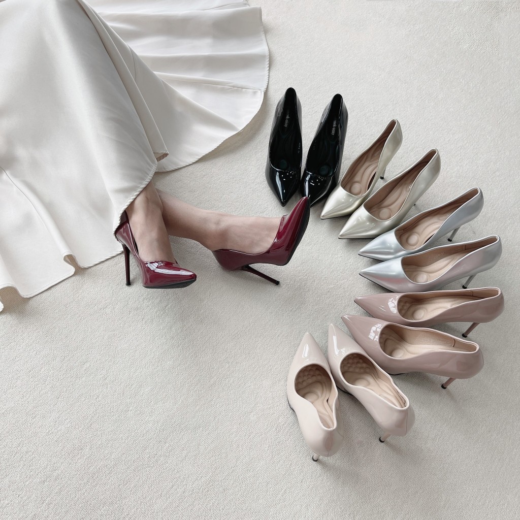 รองเท้าคัชชูผู้หญิง หัวแหลม ส้นเข็ม 4 นิ้ว  หนังPU CayLaShoes (239-3)