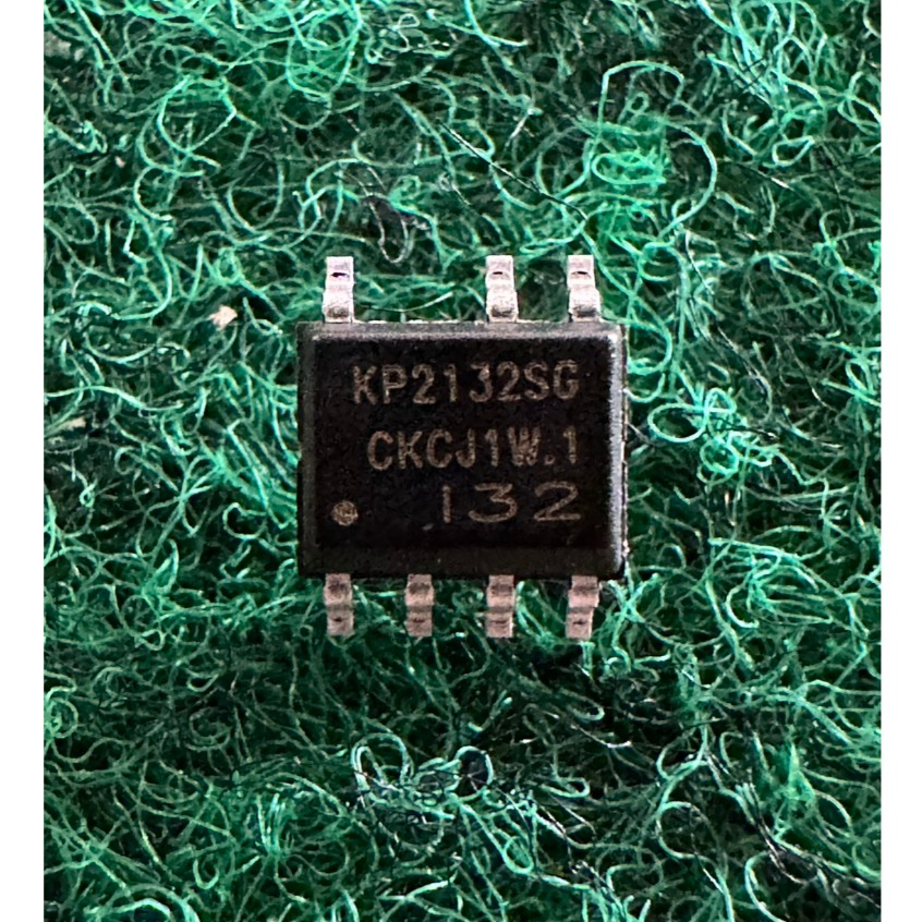 KP2132SGA , KP311BWG , KP จำนวน 1 ตัว