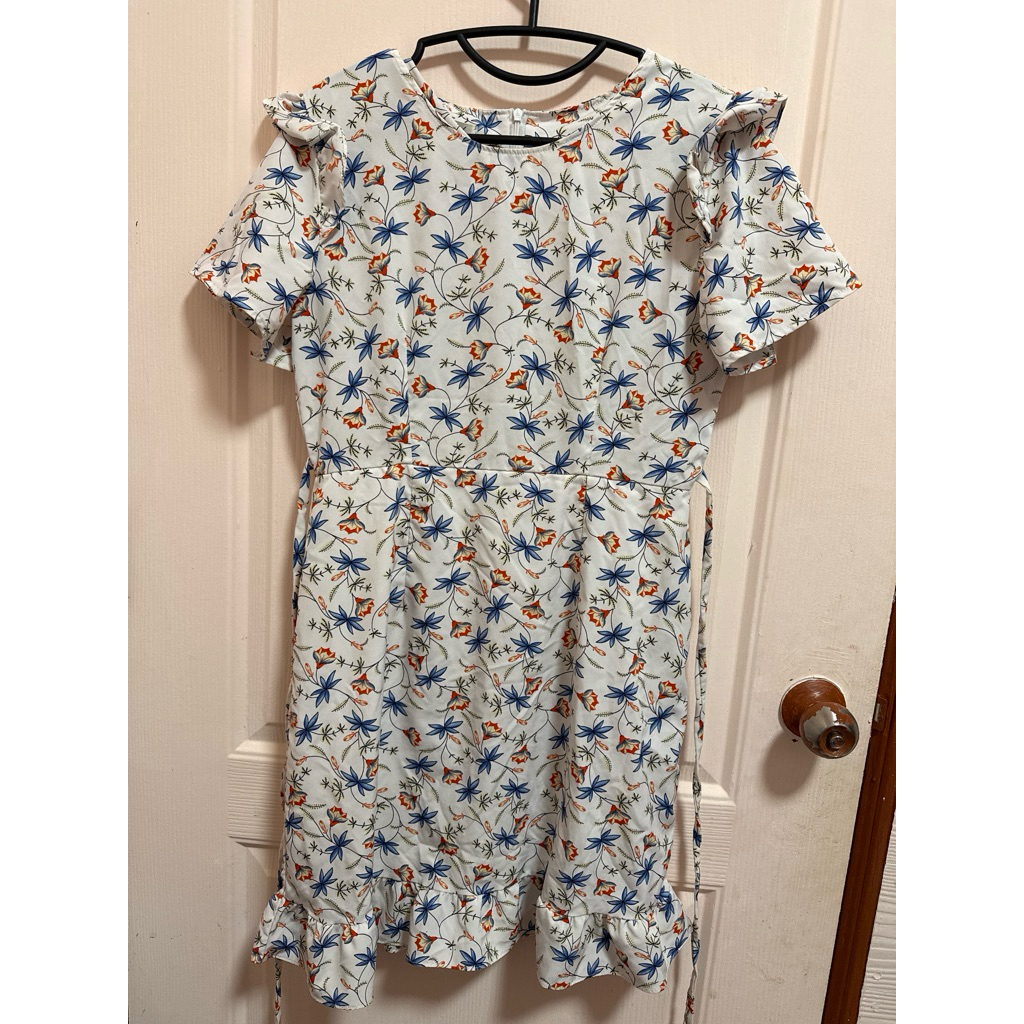 เดรส Nuchy มือสองสุดที่รัก