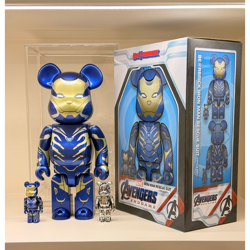 Bear brick IRON MAN RESCUE SUIT สีน้ำเงิน 400%+100% สภาพ ใหม่แกะโชว์เฉยๆ + ฟรี 100% เทอมิเนเตอร์ ( ไ