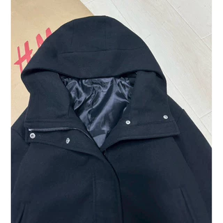 GU Coat เสื้อกันหนาว ผ้านุ่ม งานแท้ น้ำหนักเบา ราคานี้รีบเก็บเลยน๊าาา หายากจ้า