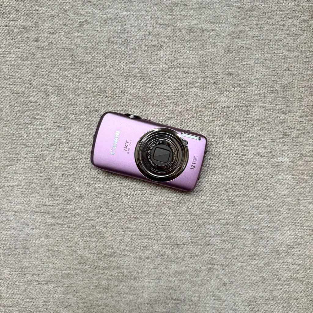 Canon IXY 930is / Canon IXUS 200is