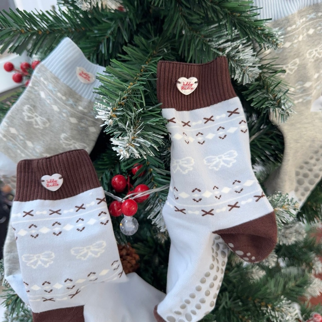 Merry Yoga Socks - ถุงเท้าโยคะ