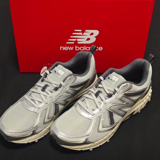 New Balance NB 410 V5 Low cut Silver