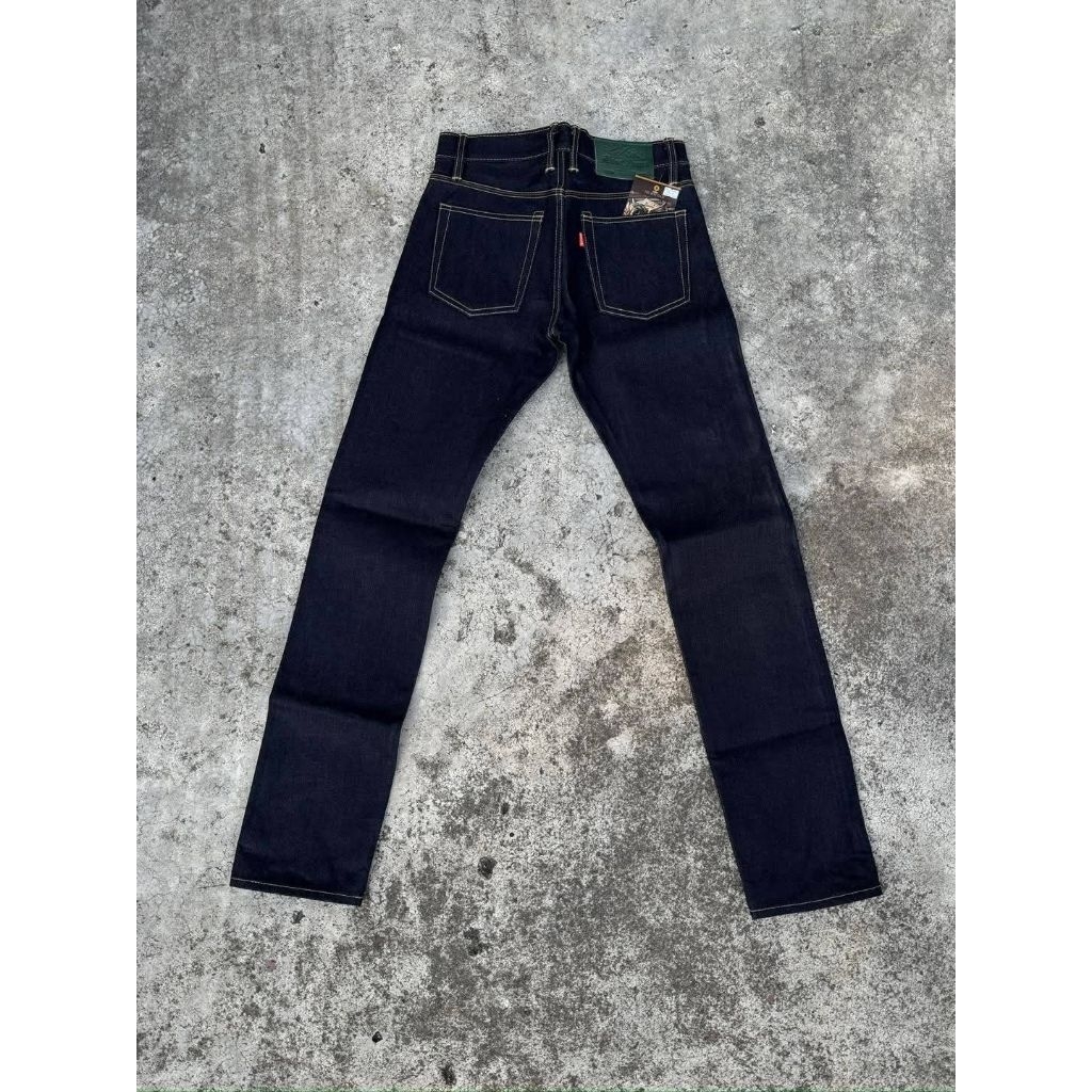 Hardjeans พลังม้าเขียว18Oz. (Hard Jeans) อาร์คซ่อน ป้ายเขียว ผ้าสี  Dark Indigo เข้มจัด  มี3ทรงกระบอกเล็ก,ตรง,ใหญ่