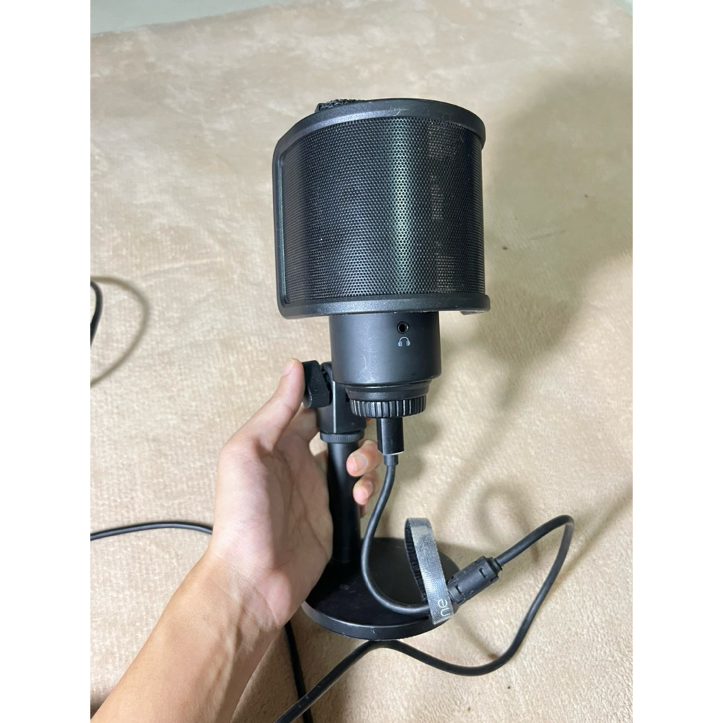 อัดเสียง(มือ2สภาพ99% ยังไม่เคยใช้) ไมค์ตั้งโต๊ะ FIFINE K683 USB/XLR ไมค์สตรีมมิ่ง ต่อกับคอมพิวเตอร์โ