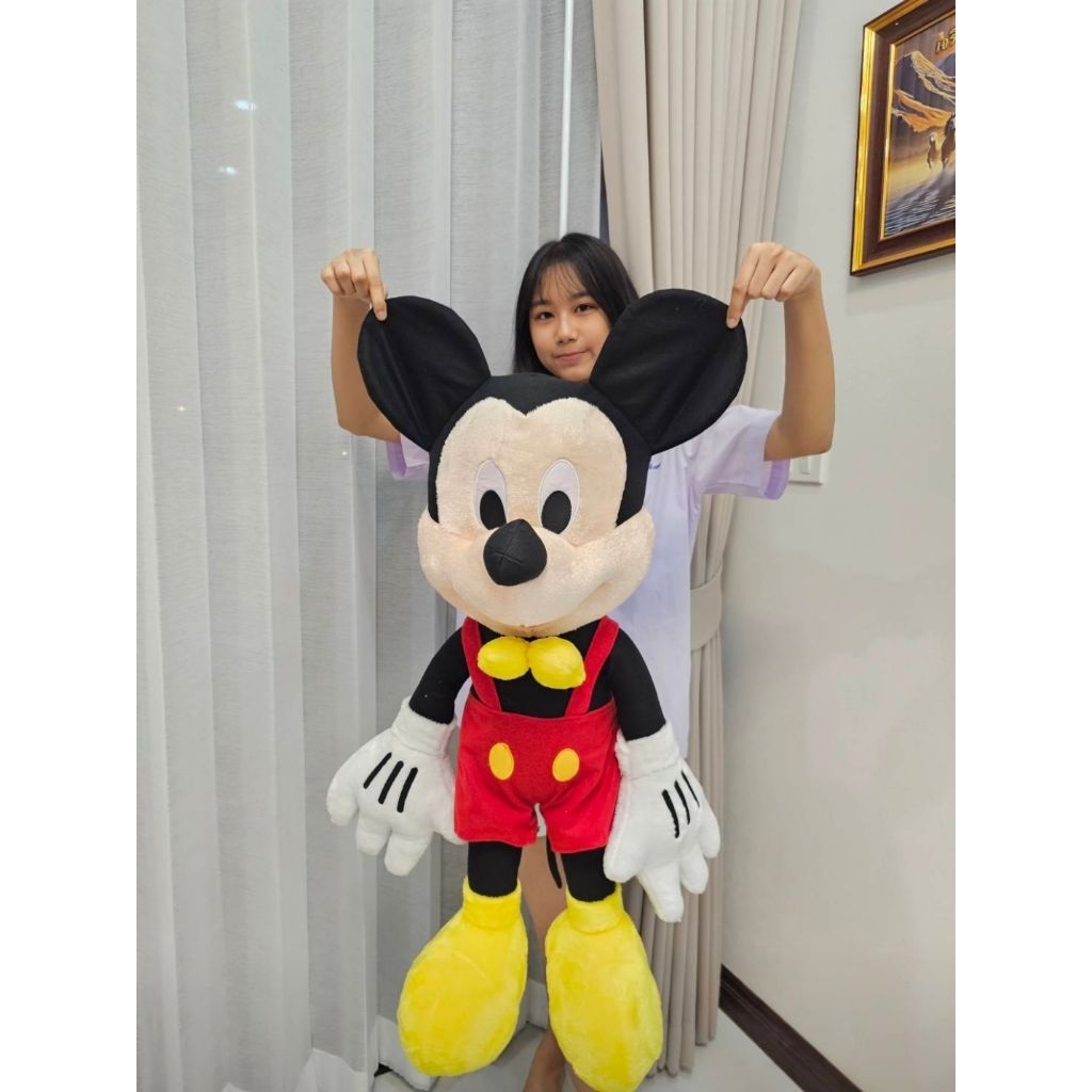 ตุ๊กตามิกกี้&มินนี่  สุดน่ารักขนาดกำลังน่ากอดสูงประมาณ80cmกอดนุ่มเหมาะกับการให้ของขวัญทุกเทศกาลหรือวันจบการศึกษา