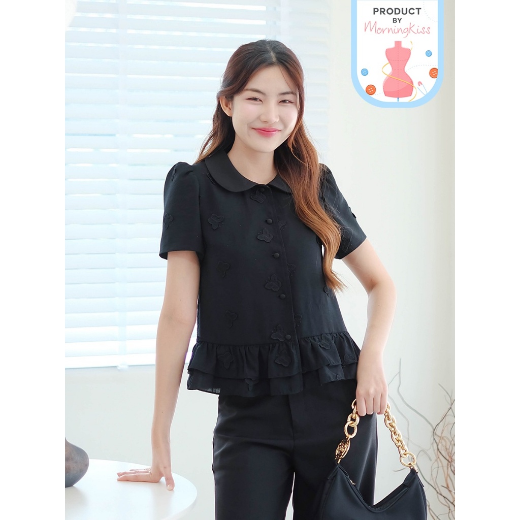 03-373 เสื้อเบลาส์ระบายเอวติดผีเสื้อ 3D Lumira Black Flutter Blouse - 7 ไซส์