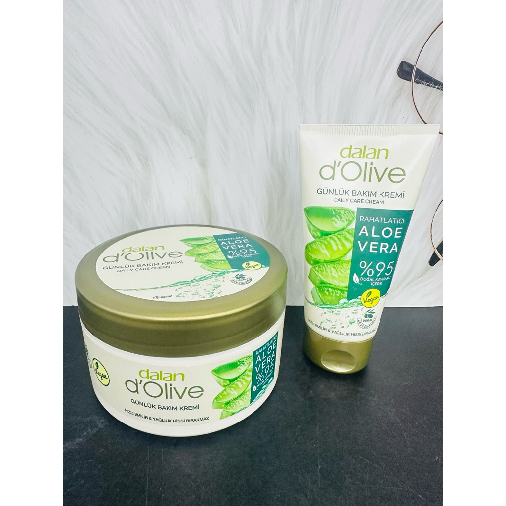 Dalan d'Olive Daily Care Cream products with Aloe Vela
