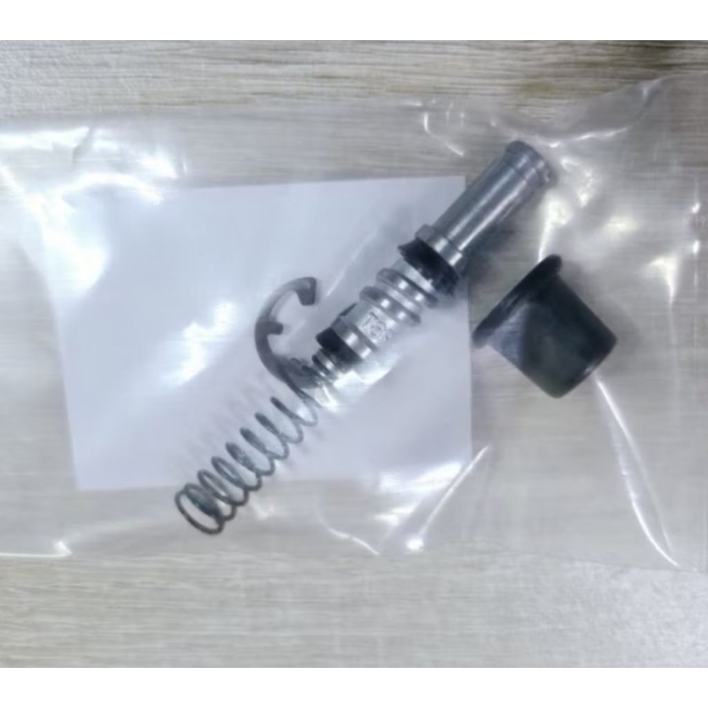 ชุดลูกสูบแม่ปั๊มเบรคหน้า Scoopy-i ปี 2018 แท้ศูนย์HONDA 45530-K03-M61

