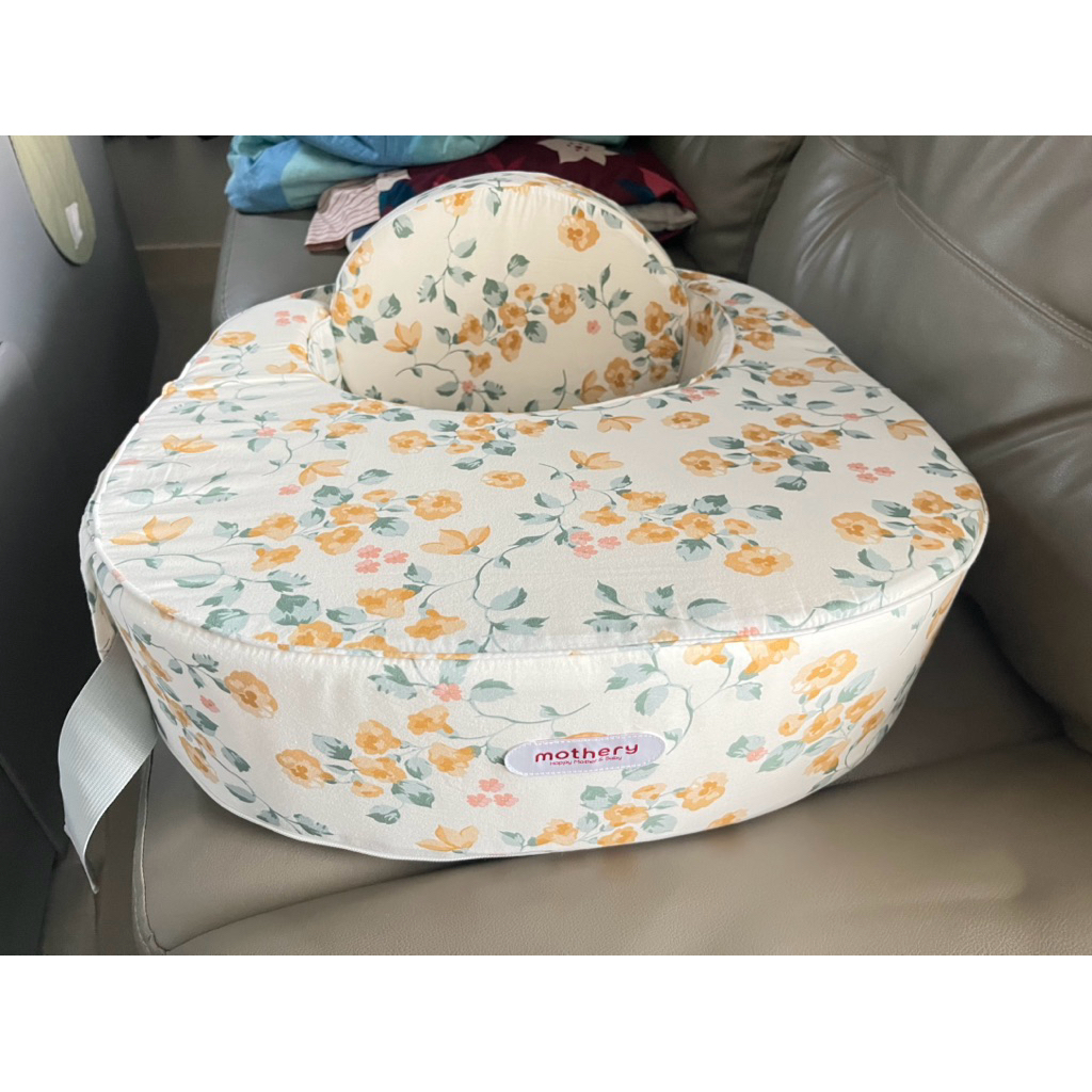 หมอนรองให้นม mothery **มือ2** สภาพเทียบ1 ใช้งานน้อยมาก