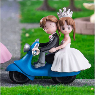 ตุ๊กตาคู่รัก ตุ๊กตาบ่าวสาว ครอบครัวจิ๋ว เค้กแต่งงาน ร้านไทยพร้อมส่ง สีสวยวางบนเค้กได้ ส่งไวได้เร็ว