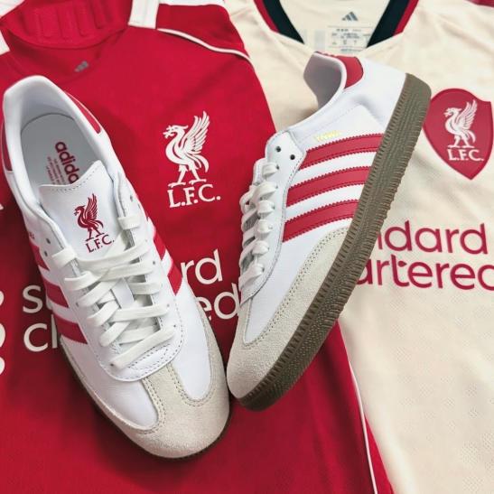 【ของแท้ 100%】Liverpool x Adidas Origins Samba Low Help White Red - รูปที่ 2