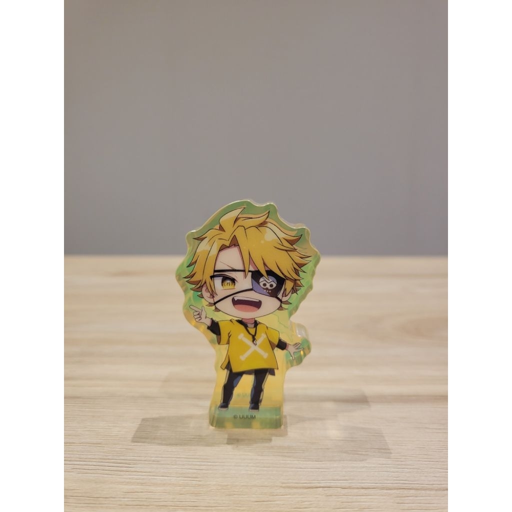 Standy Acrylic Tattsun จาก Colorful Peach
