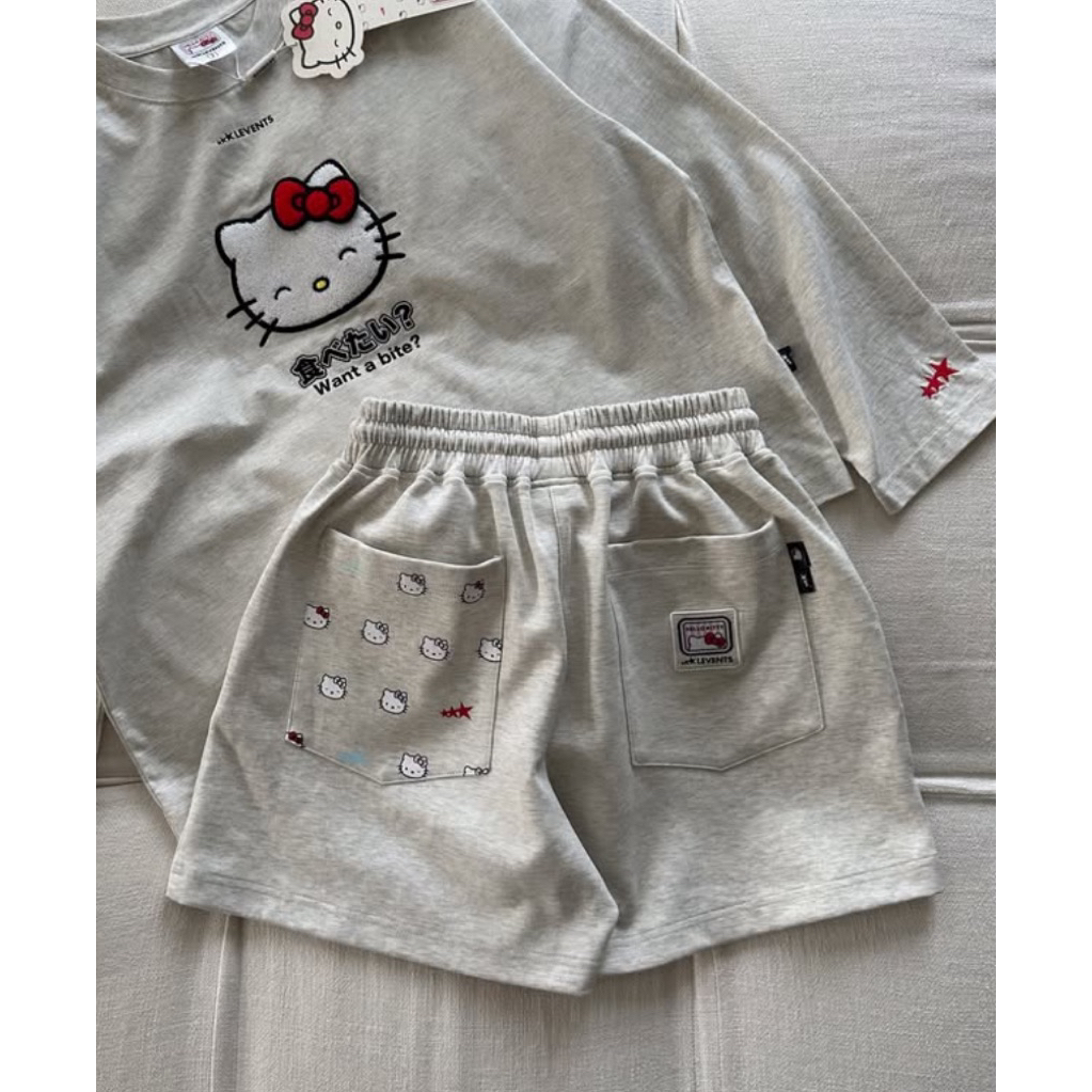 Pre-order (14-20days) แบรนด์เวียดนาม 🇻🇳 Levents®| Levents® x Hello Kitty - Emoji Pattern Shortpants💙
