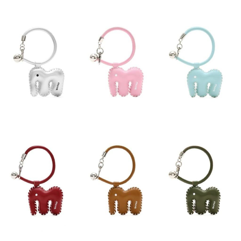 Muva bag charm พวงกุญแจห้อยกระเป๋า ของแท้จากชอป