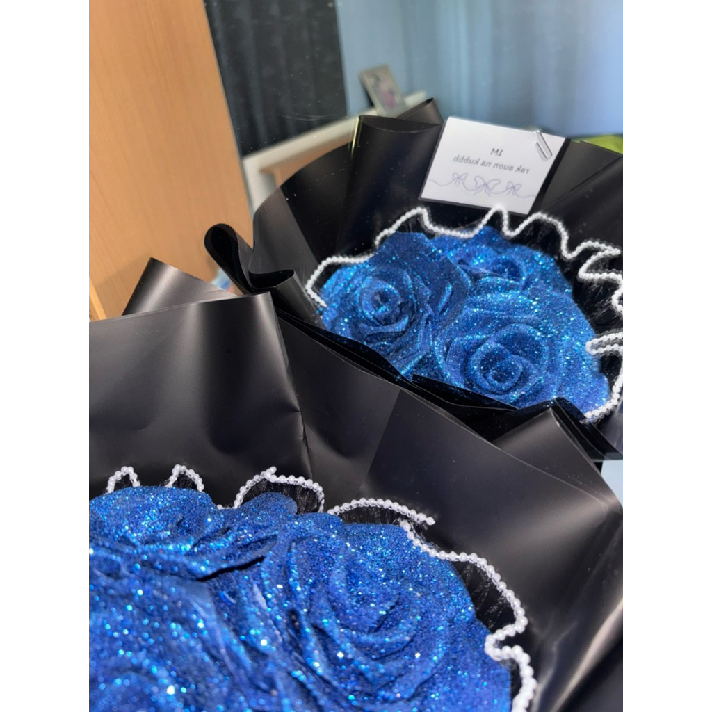 (พรีออร์เดอร์7วัน) กุหลาบกลิตเตอร์สีน้ำเงิน 3 ดอก💙✨🌹
