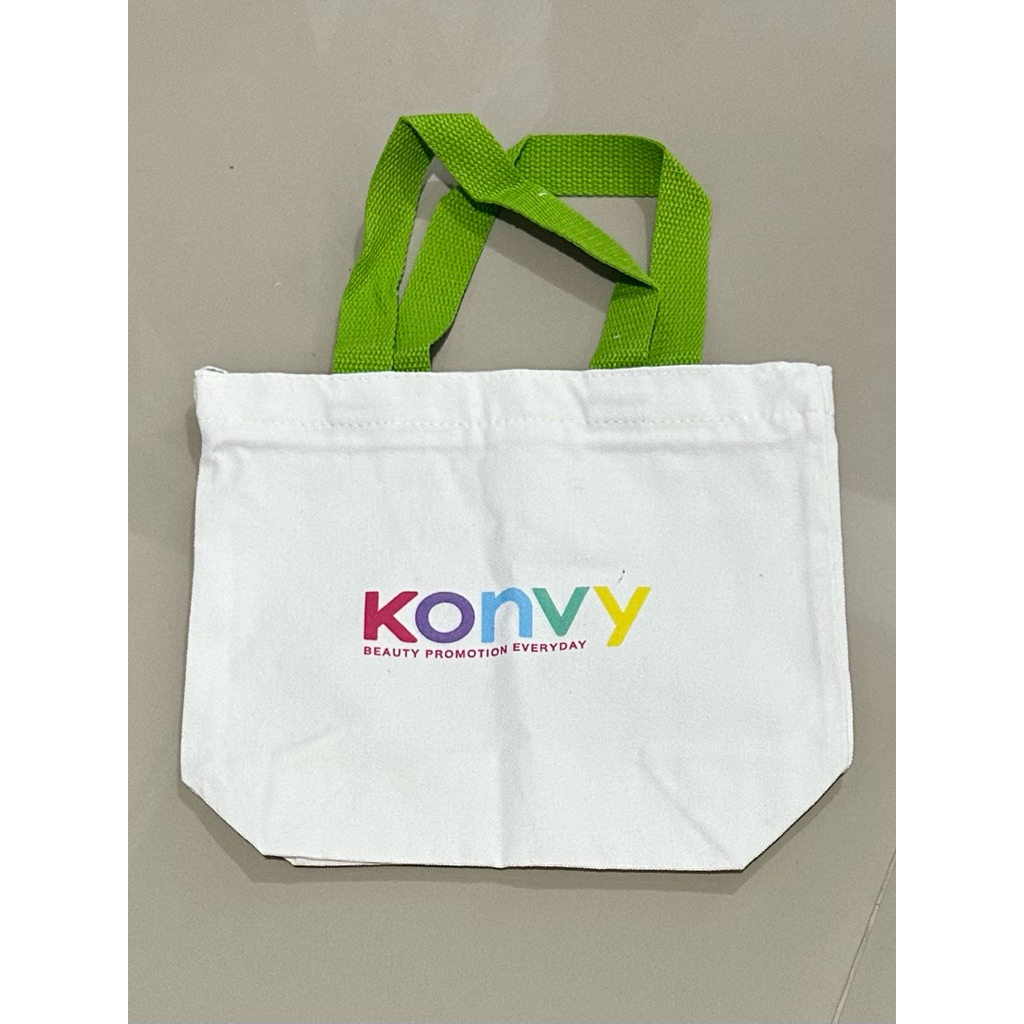 กระเป๋าผ้า คอนวี่ Konvy