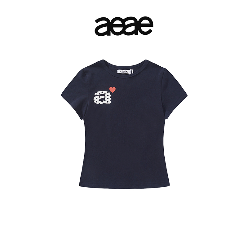 AEAE🇰🇷 DOT SMALL LETTER TEE-WHITE/NAVY/MELANGE GREY เสื้อแขนสั้นทรงเข้ารูป