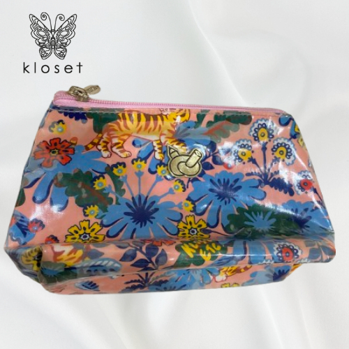 Kloset กระเป๋าใส่เครื่องสำอางค์