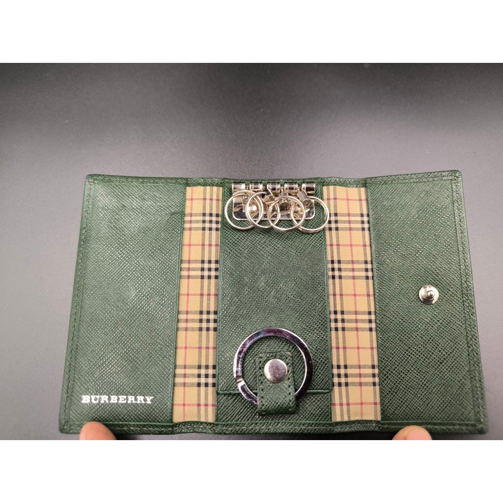 กระเป๋าใส่กุญแจ 4 ห่วง Burberry มือสอง