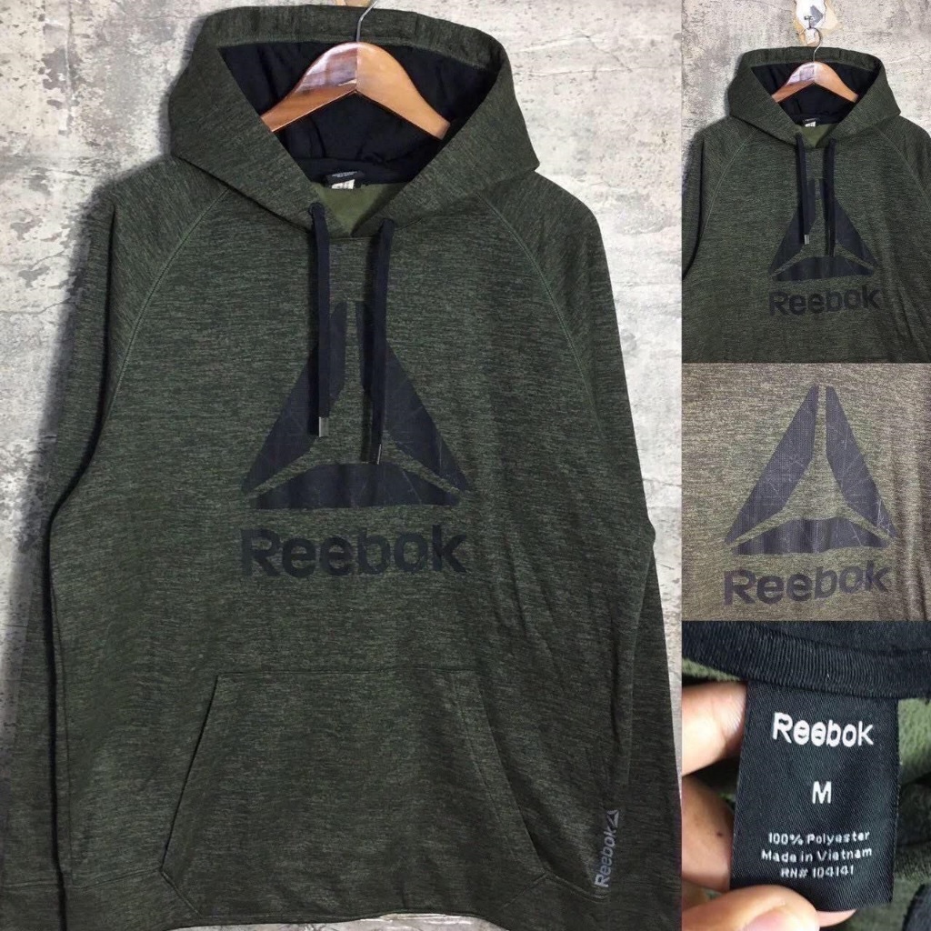 เสื้อกันหนาว ReeboK Hoodie