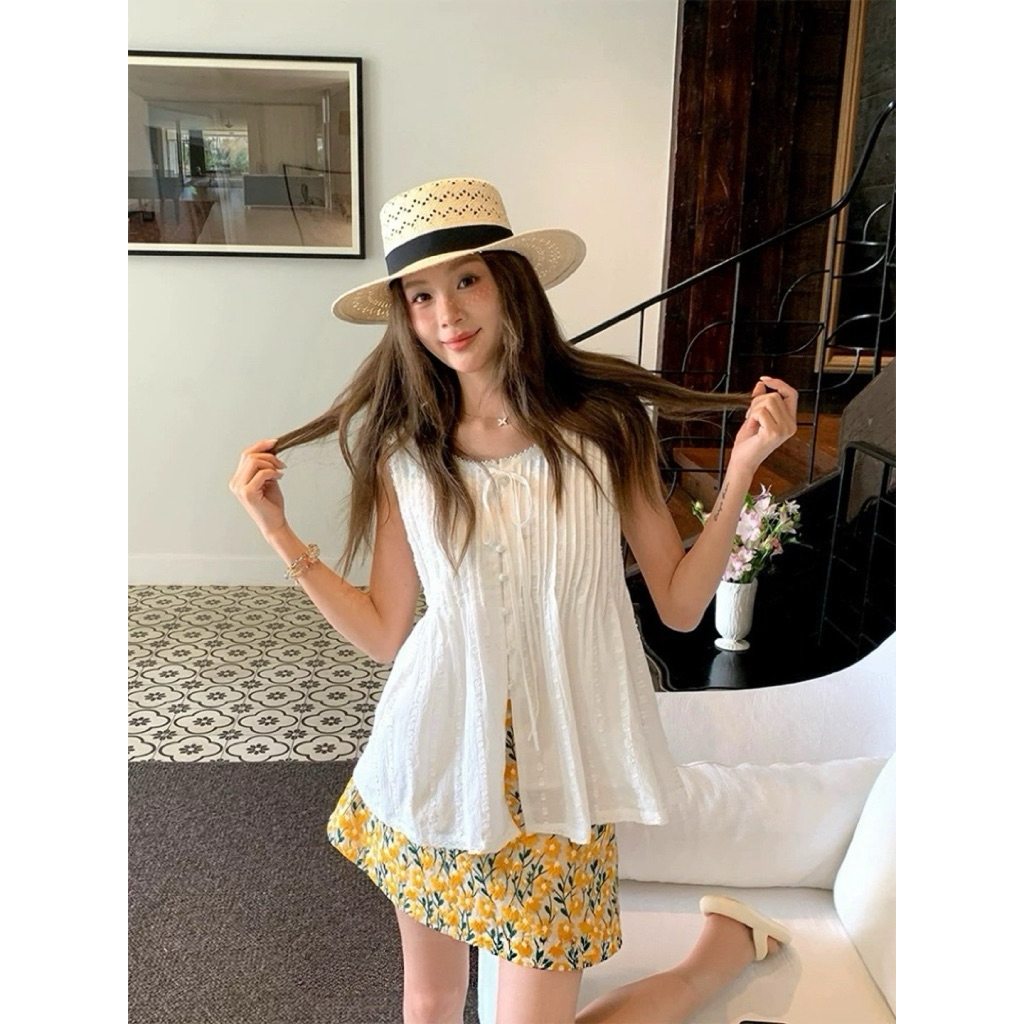 8484# เสื้อแขนกุดคอยู กระดุมหน้าผ้าลูกไม้ เนื้อผ้าดี งานสวย TAG:WG.WE 🇰🇷 - รูปที่ 4