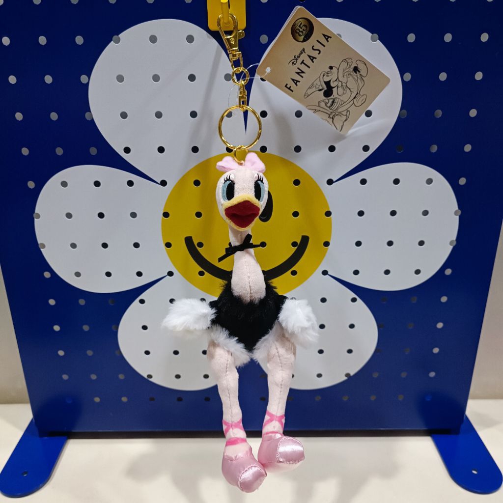 พวงตุ๊กตา Mira Yupanova หนึ่งในคอลเลคชั่น "Disney FANTASIA 85th Anniversary"