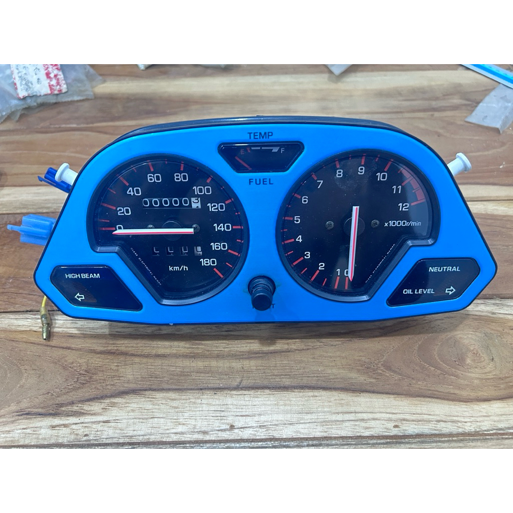 เรือนไมล์ VR150 แท้ ใหม่